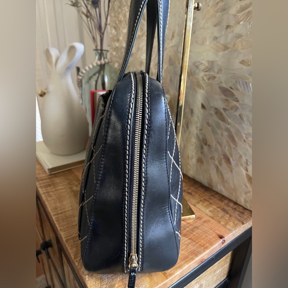 CHANEL Wild Stitch Calfskin Leather Handbag Purse - Picture 3 of 16